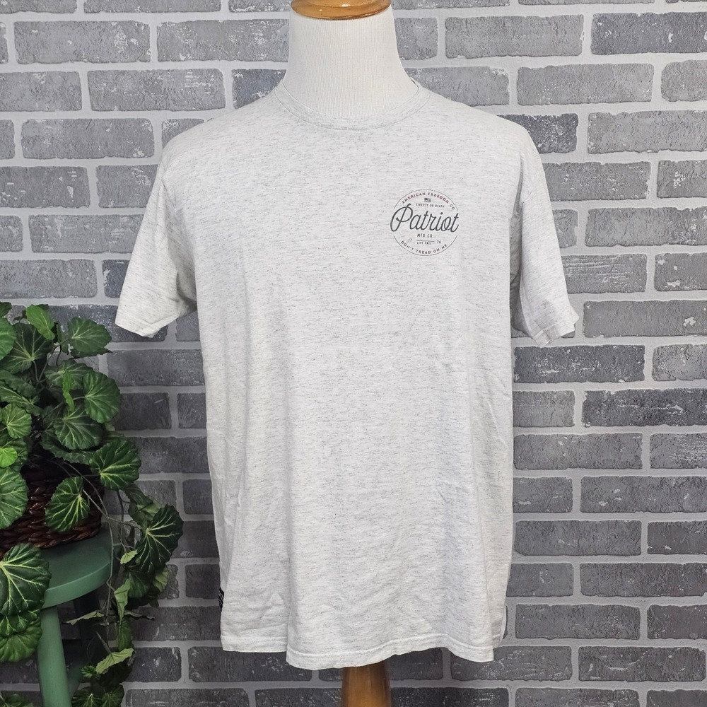 Howitzer Patriot MFG American Flag T-Shirt Men's‎ XL USA Military Patriotic USA - Picture 2 of 10